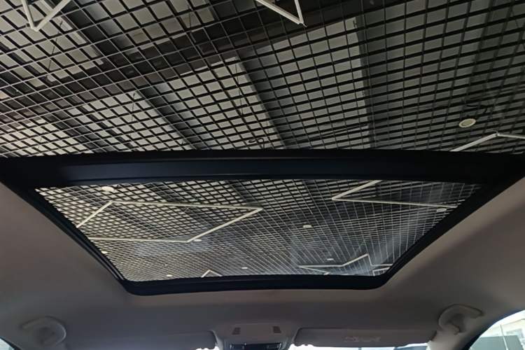 Used Volkswagen Viloran 2024 330TSI Business Edition Headliner
