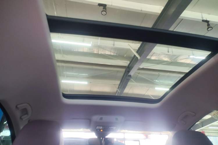 Used Volkswagen Viloran 2024 380TSI Premium Edition Headliner