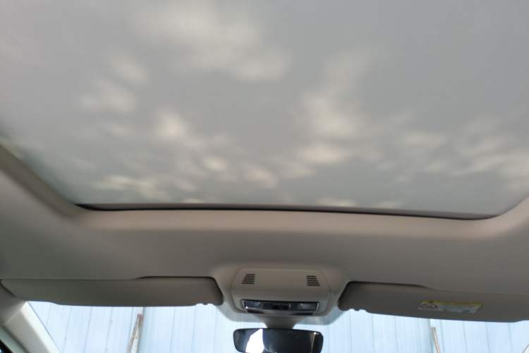 Used Volkswagen Viloran 2024 330TSI Business Edition Headliner