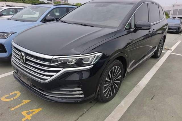 Used Volkswagen Viloran 2024 380TSI Premium Edition