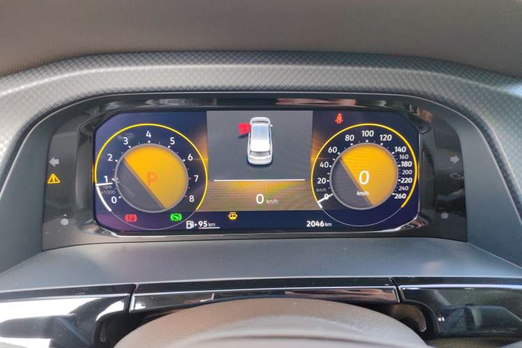 Used Volkswagen Viloran 2024 330TSI Business Edition Instrument Cluster
