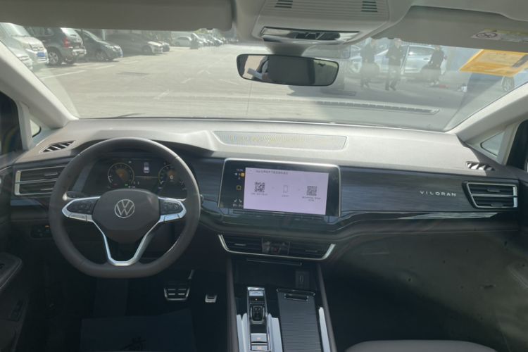 Used Volkswagen Viloran 2024 380TSI Luxury Edition Interior 1