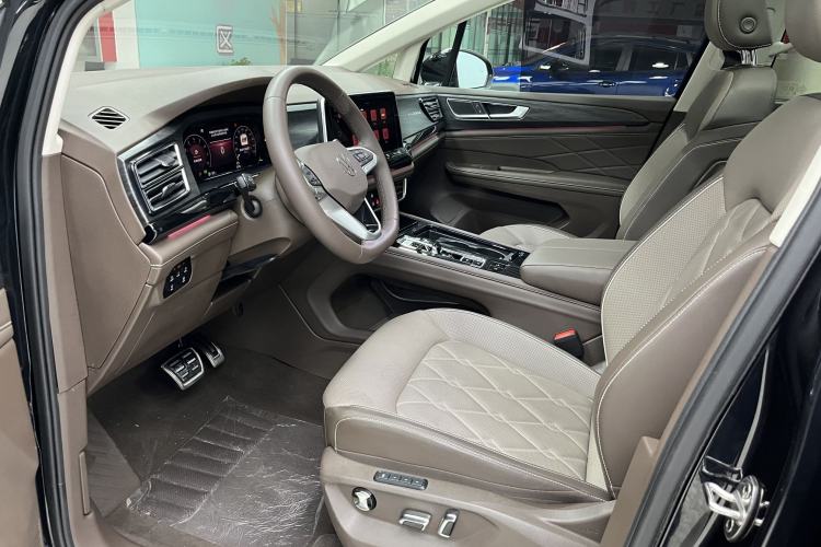 Used Volkswagen Viloran 2024 380TSI Premium Edition Interior 1