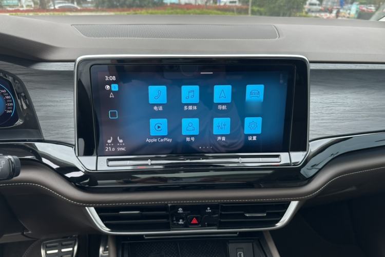 Used Volkswagen Viloran 2024 380TSI Premium Edition Interior 8