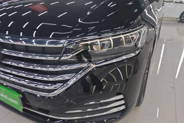 Used Volkswagen Viloran 2024 380TSI Premium Edition Left Front Headlight