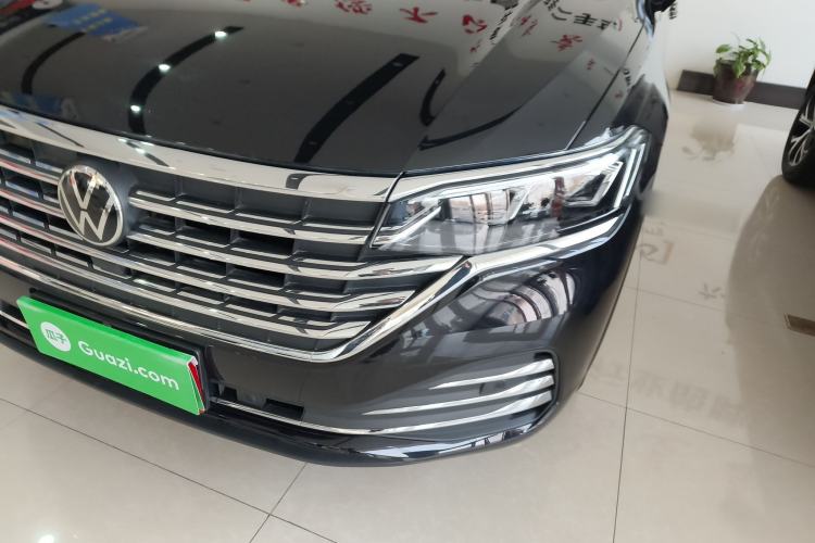 Used Volkswagen Viloran 2024 380TSI Premium Edition Left Front Headlight
