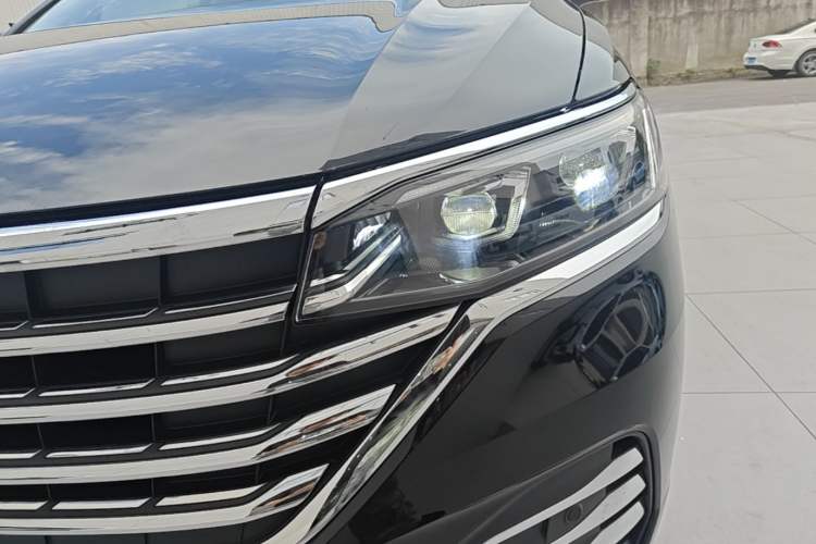 Used Volkswagen Viloran 2024 380TSI Premium Edition Left Front Headlight