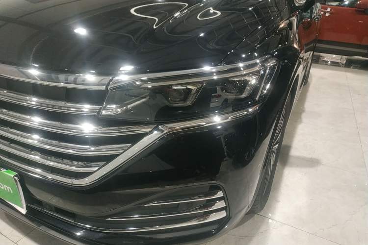 Used Volkswagen Viloran 2024 380TSI Premium Edition Left Front Headlight