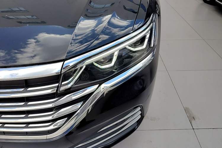 Used Volkswagen Viloran 2024 380TSI Premium Edition Left Front Headlight
