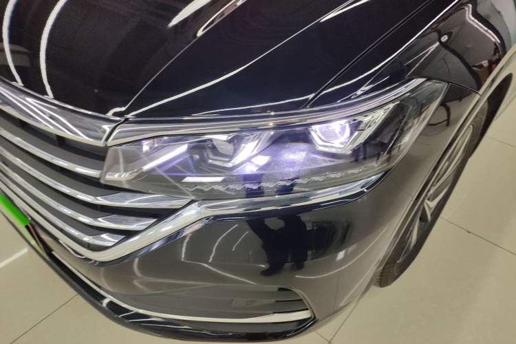 Used Volkswagen Viloran 2024 380TSI Luxury Edition Left Front Headlight