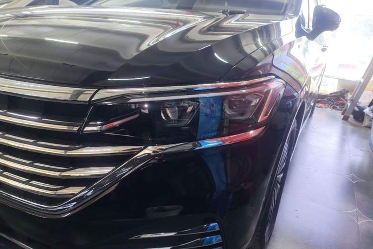 Used Volkswagen Viloran 2024 380TSI Premium Edition Left Front Headlight