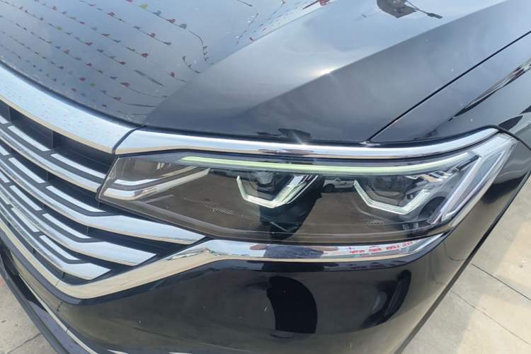 Used Volkswagen Viloran 2024 380TSI Premium Edition Left Front Headlight