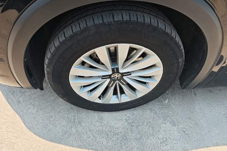 Used Volkswagen Viloran 2024 330TSI Business Edition Left Front Wheel Hub