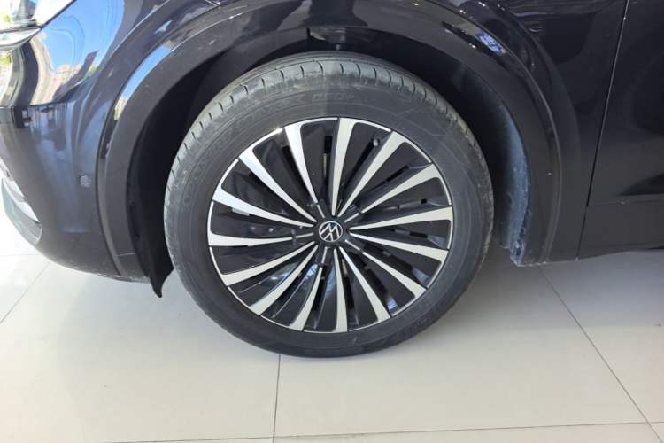 Used Volkswagen Viloran 2024 380TSI Premium Edition Left Front Wheel Hub