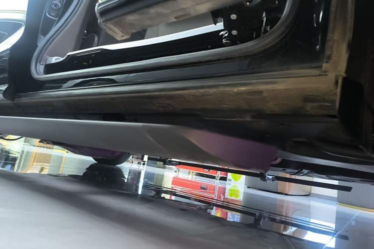 Used Volkswagen Viloran 2024 380TSI Flagship Edition Left Side Sill