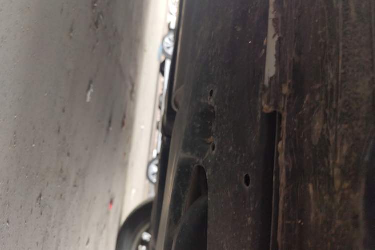 Used Volkswagen Viloran 2024 330TSI Business Edition Left Side Sill