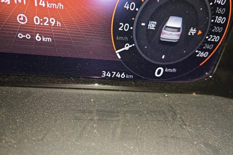 Used Volkswagen Viloran 2024 380TSI Premium Edition Odometer Close Up