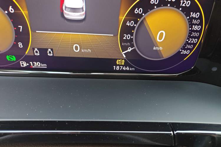 Used Volkswagen Viloran 2024 380TSI Luxury Edition Odometer Close Up