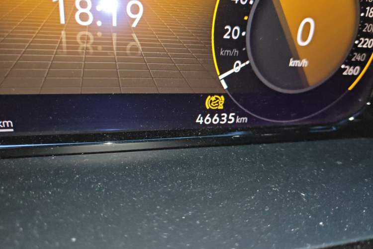Used Volkswagen Viloran 2024 380TSI Luxury Edition Odometer Close Up