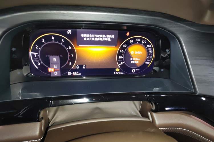 Used Volkswagen Viloran 2024 380TSI Luxury Edition Odometer Close Up