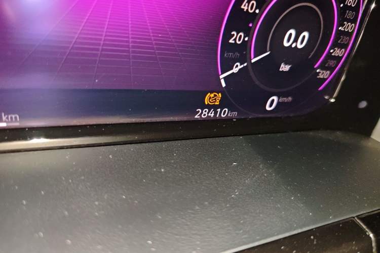 Used Volkswagen Viloran 2024 380TSI Luxury Edition Odometer Close Up
