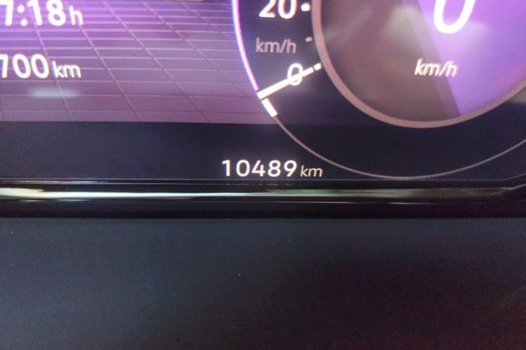 Used Volkswagen Viloran 2024 380TSI Premium Edition Odometer Close Up