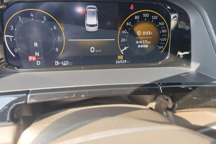 Used Volkswagen Viloran 2024 330TSI Business Edition Odometer Close Up
