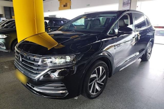 Volkswagen Viloran 2024 330TSI Luxury Edition de segunda mano