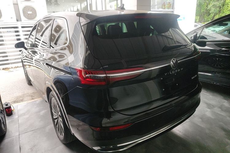 Used Volkswagen Viloran 2024 380TSI Premium Edition Rear Left 45 Deg