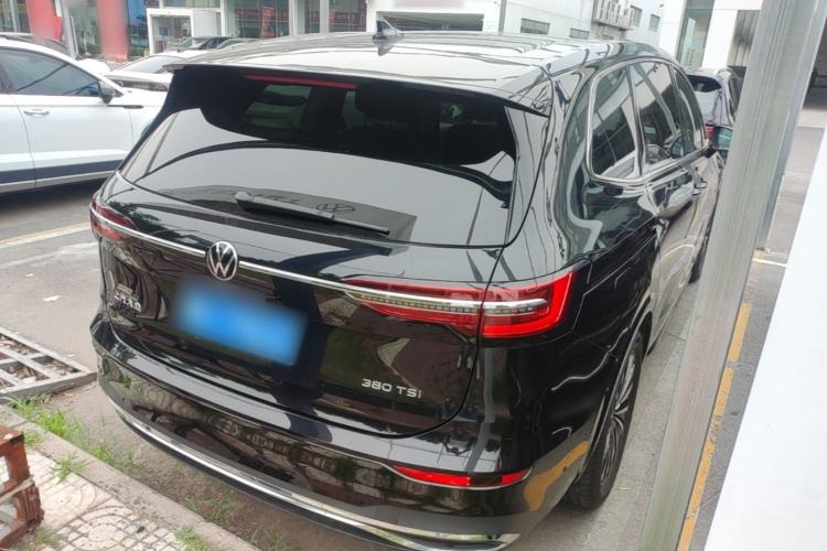 Used Volkswagen Viloran 2024 380TSI Premium Edition Rear Right 45 Deg