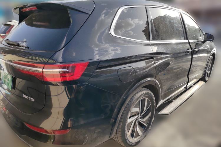 Used Volkswagen Viloran 2024 380TSI Luxury Edition Rear Right 45 Deg