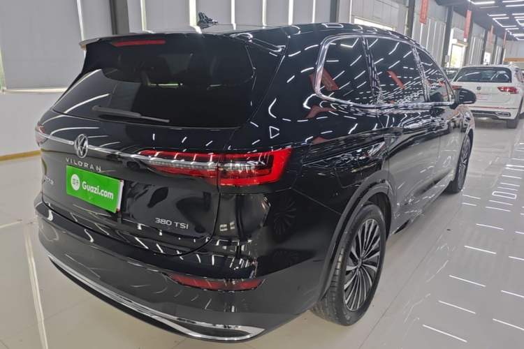 Used Volkswagen Viloran 2024 380TSI Premium Edition Rear Right 45 Deg