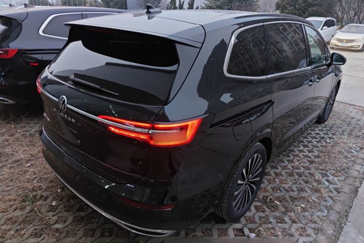 Used Volkswagen Viloran 2024 380TSI Premium Edition Rear Right 45 Deg
