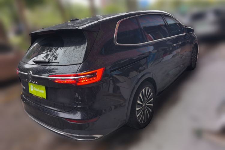 Used Volkswagen Viloran 2024 380TSI Premium Edition Rear Right 45 Deg