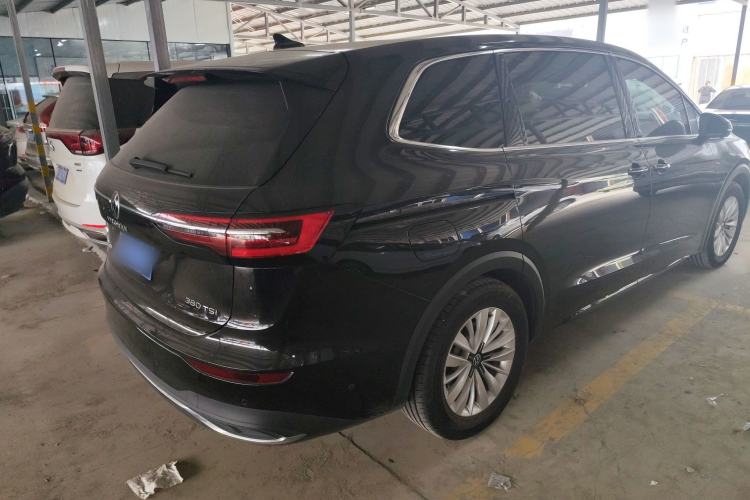 Used Volkswagen Viloran 2024 330TSI Business Edition Rear Right 45 Deg