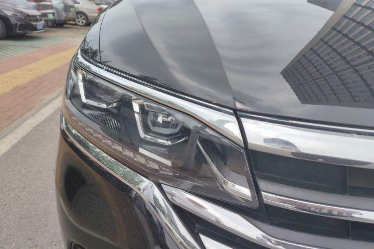 Used Volkswagen Viloran 2024 330TSI Business Edition Right Front Headlight