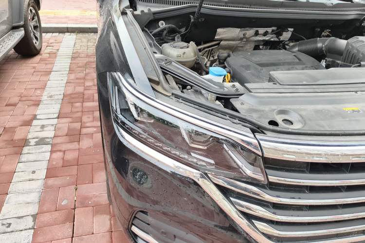 Used Volkswagen Viloran 2024 380TSI Luxury Edition Right Front Headlight