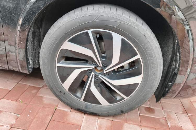 Used Volkswagen Viloran 2024 380TSI Luxury Edition Right Front Wheel Hub