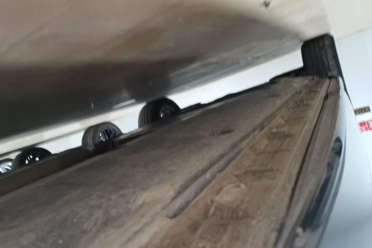 Used Volkswagen Viloran 2024 330TSI Business Edition Right Side Sill