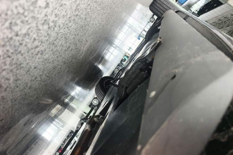 Used Volkswagen Viloran 2024 380TSI Premium Edition Right Side Sill