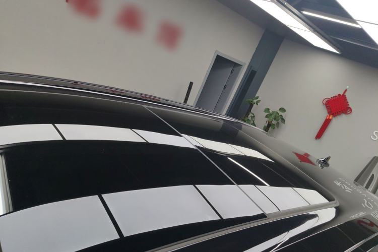 Used Volkswagen Viloran 2024 380TSI Premium Edition Roof