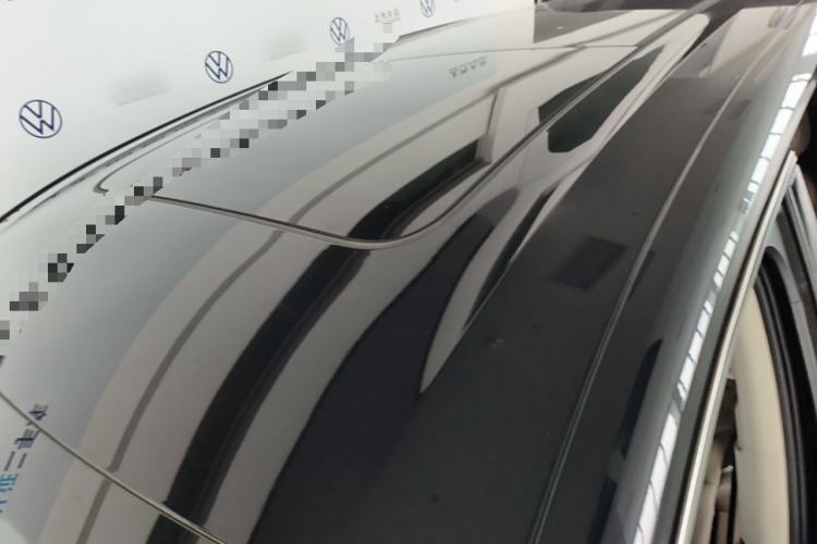 Used Volkswagen Viloran 2024 380TSI Premium Edition Roof