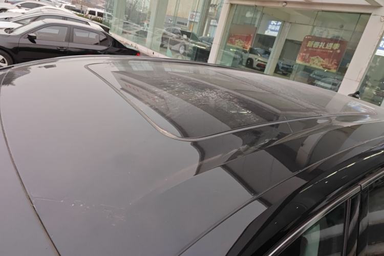 Used Volkswagen Viloran 2024 380TSI Premium Edition Roof