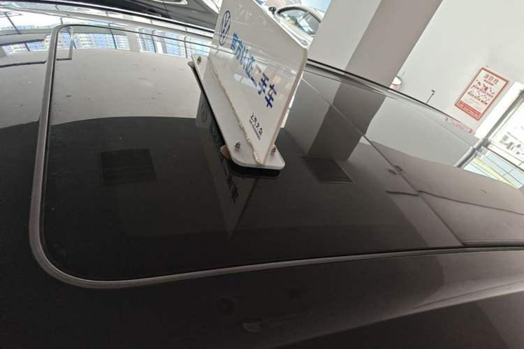 Used Volkswagen Viloran 2024 330TSI Business Edition Roof