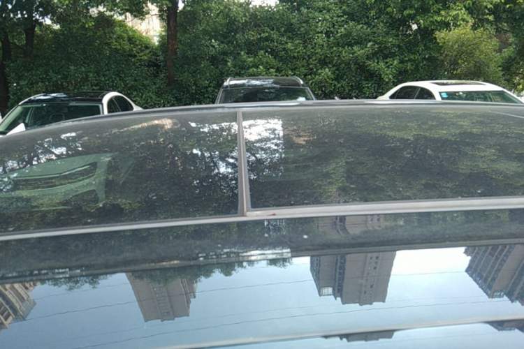 Used Volkswagen Viloran 2024 380TSI Premium Edition Roof