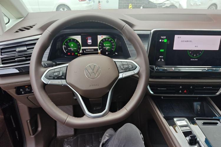 Used Volkswagen Viloran 2024 380TSI Premium Edition Steering Wheel