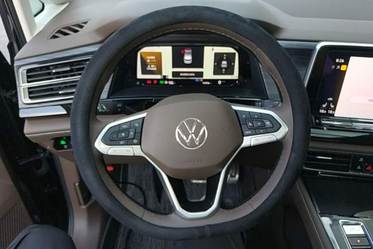 Used Volkswagen Viloran 2024 380TSI Luxury Edition Steering Wheel