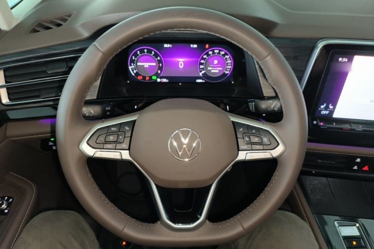 Used Volkswagen Viloran 2024 380TSI Premium Edition Steering Wheel