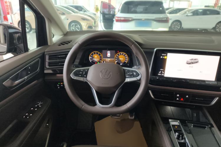 Used Volkswagen Viloran 2024 380TSI Premium Edition Steering Wheel