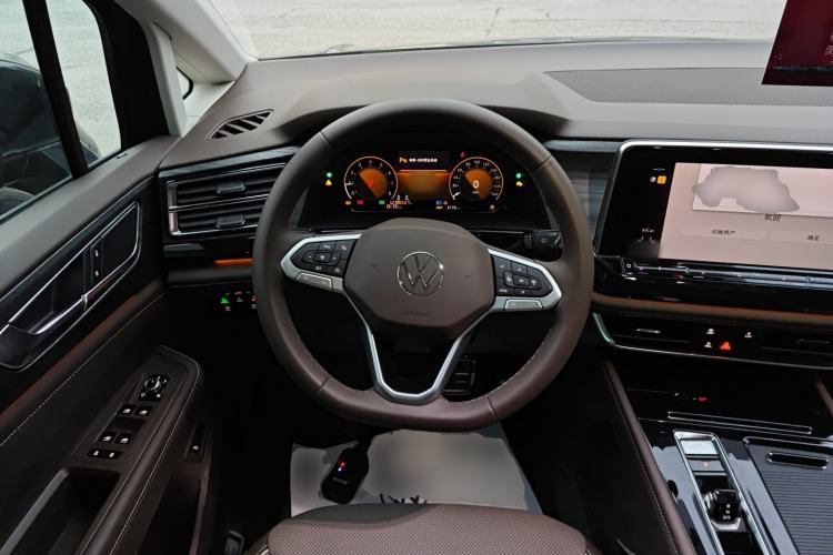 Used Volkswagen Viloran 2024 380TSI Premium Edition Steering Wheel